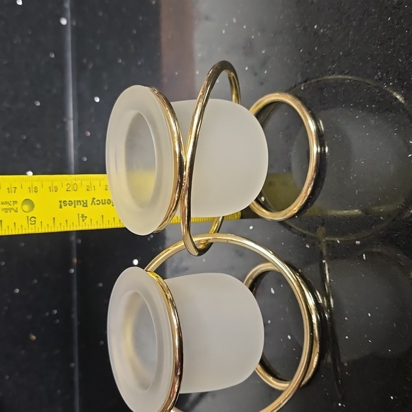 Vintage. PartyLite Gemini Brass Candle Holder - Picture 3 of 5